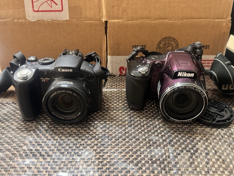 Canon PowerShot S5IS + Nikon COOLPIX L840 Black/Purple Lot w/ Straps Caps