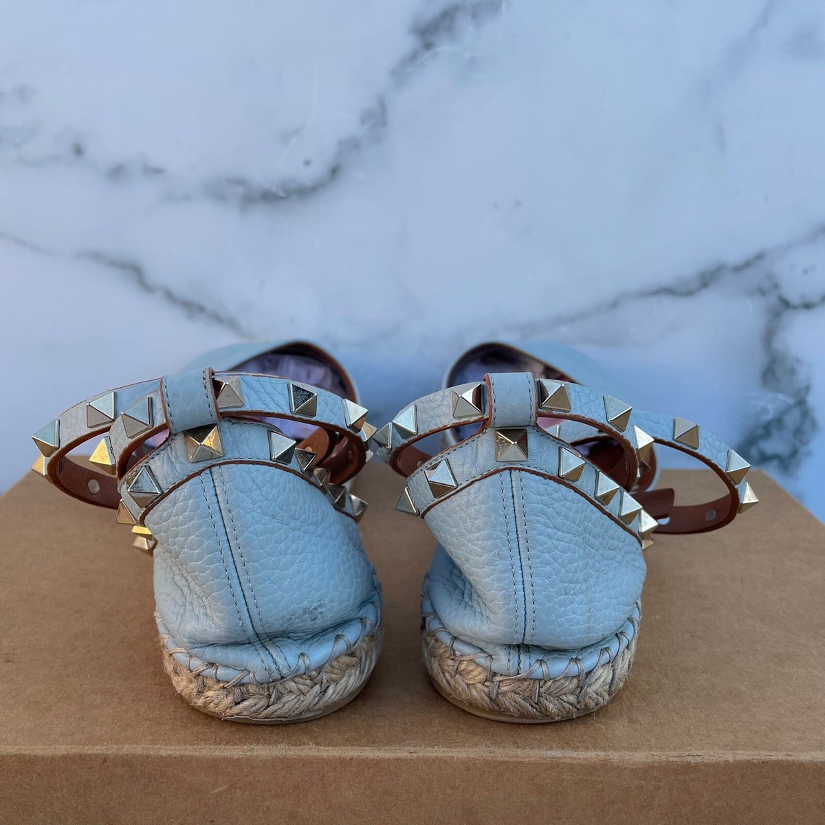 ★送料込み★Valentino 4W2S0GI3FDB ROCKSTUD PLATFORM ESPADRIL Valentino Garavani Women's Rockstud Espadrille Platform