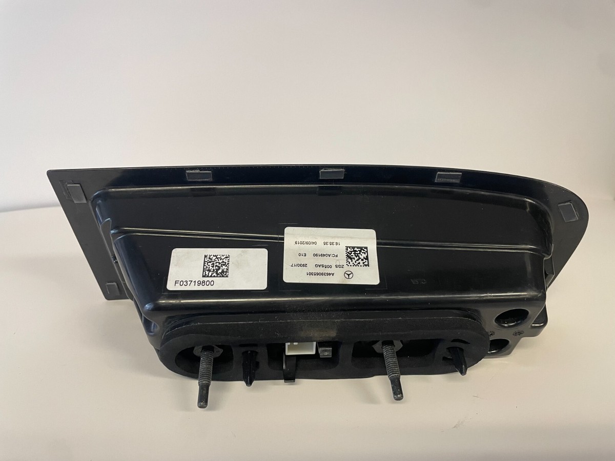 名鉄3150.3500 2019-2022 MERCEDES-BENZ G550 REAR LEFT TAIL LIGHT LED LAMP