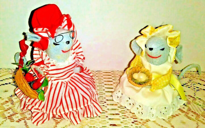 2 Felt Mice Mouse Christmas Ornament Handmade in Vermont by A Nan-Nette 