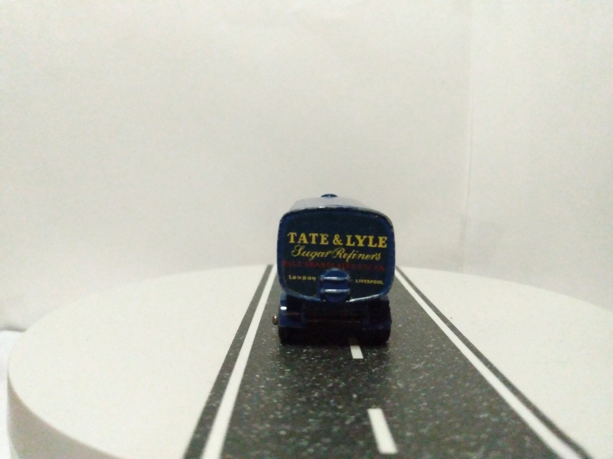 MATCHBOX LESNEY #10 FODEN TATE & LYLE BLUE 15 TON SUGAR CONTAINER