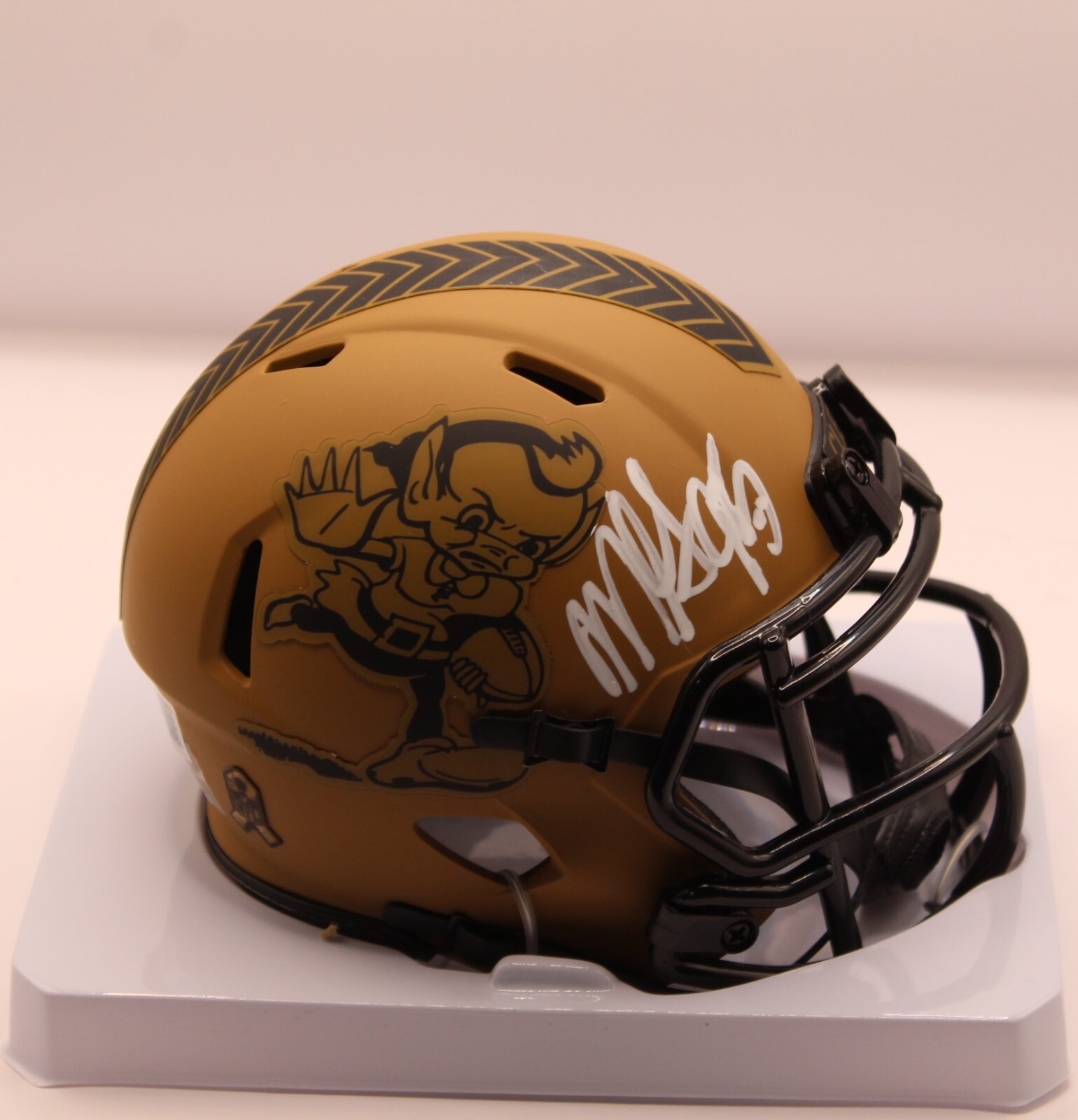 MYLES GARRETT Autographed Signed Cleveland Browns BROWNS STS MINI HELMET - BECKETT 