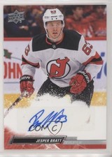 2022-23 Upper Deck Series 1 Snow Spray Auto Jesper Bratt #107 Auto 0z9i