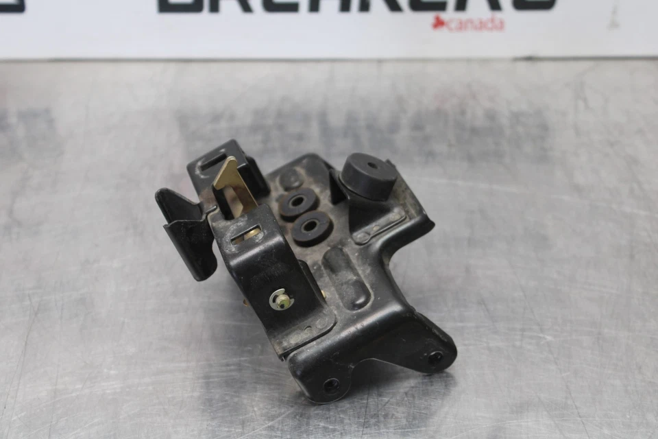 93-07 YAMAHA VMAX 1200 SEAT BRACKET MOUNT MOUNTING BRACKET BB197 - Image 2 of 4