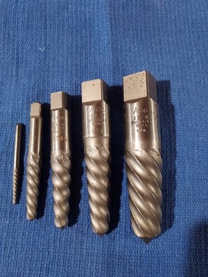 Screw Extractor Set By Ace, USA,  New,  (Easy Outs), 5pc.set, High Carbon Steel