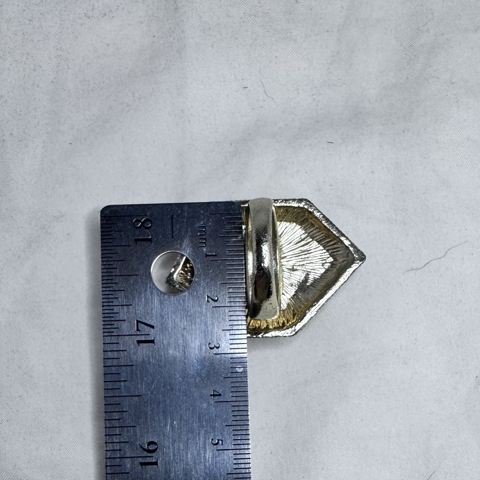 Yellow Stone Chunky Statement Ring Gold Tone Pale… - image 15