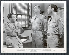 Last Time I Saw Archie 8x10 Still Robert Mitchum Jack Webb War Romance Comedy