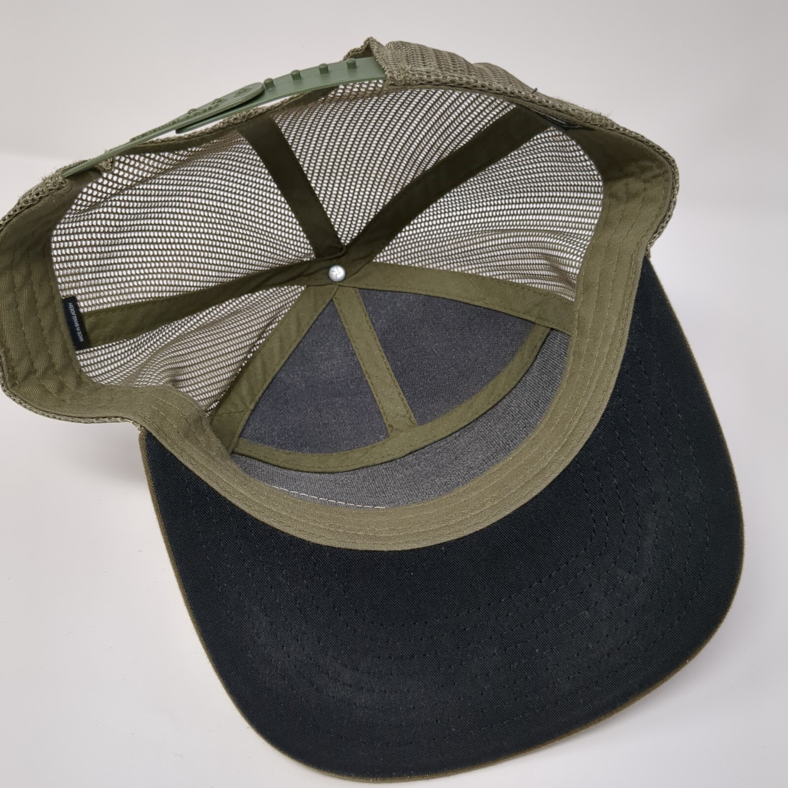 208 Properties Patch Snapback Trucker Hat Multi O… - image 6