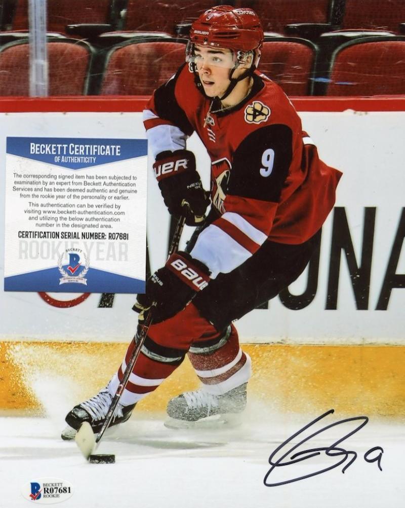 CLAYTON KELLER PHOENIX COYOTES ROOKIE OF THE YEAR SIGNED 8X10 PHOTO BECKETT R076 