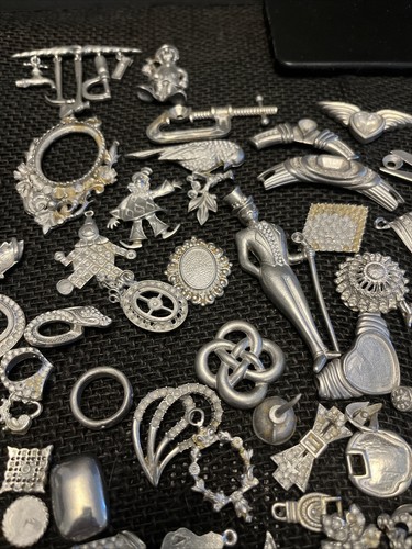 Large Lot Pewter Pieces For Jewelry Making 2 +lbs. Pendant Brooch Pins Crafting - Picture 5 of 7