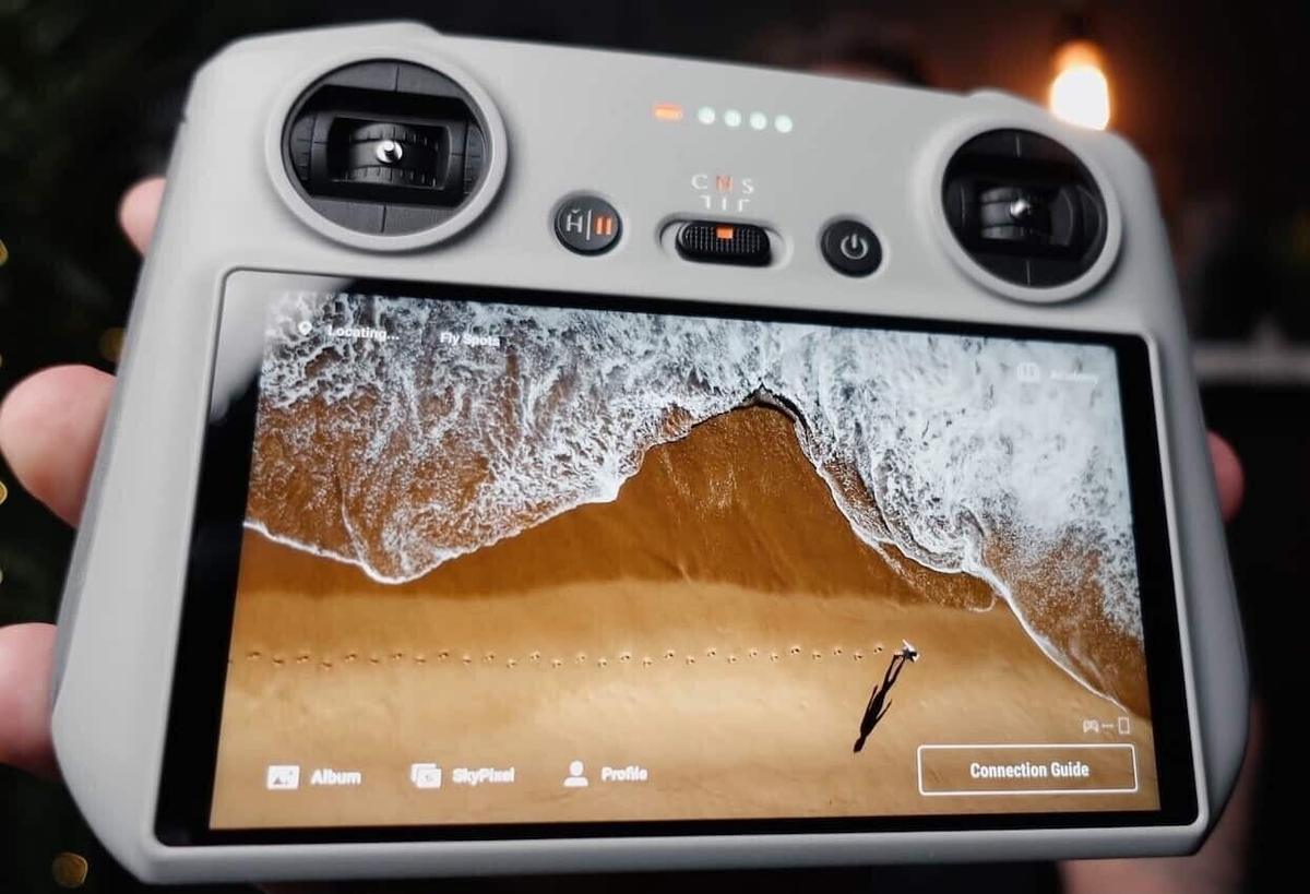 DJI - 【美品】DJI カメラドローン Mini 3 Pro RCスマート送信機付属 DJI RC Remote Controller for DJI Mini 3 Pro and Mavic 3
