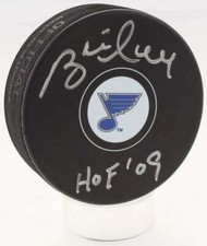 Brett Hull Signed Blues Logo Hockey Puck Inscribed HOF '09