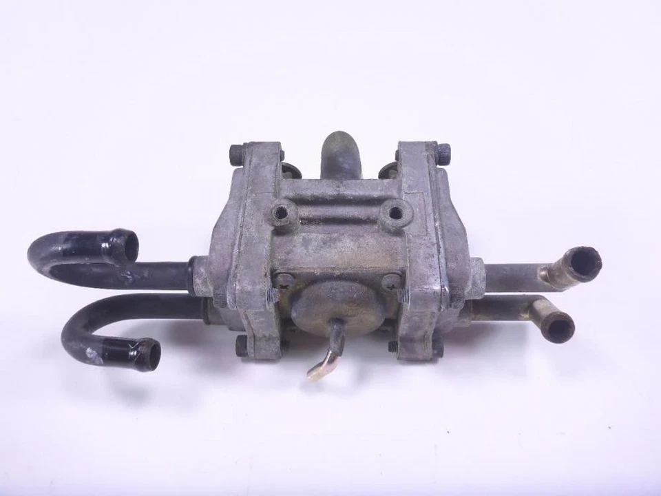 Solenoide interruptor válvula aire Yamaha FZ1 2003 03 Foto 2 de 4