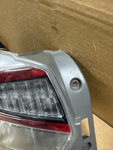 2014 2015 16 SUBARU CROSSTREK HÍBRIDO LADO DEL CONDUCTOR IZQUIERDO LUZ DE FRENO LED B106 - Imagen 7 de 24