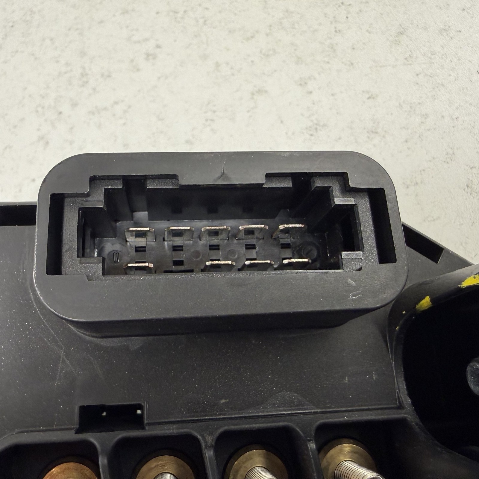 Bentley Flying Spur 2014-2018 Right Fuse box P/N 3Y0915463C