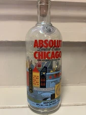 Absolut Vodka 750ml Limited Artist Edition Chicago-* with fairy lights 