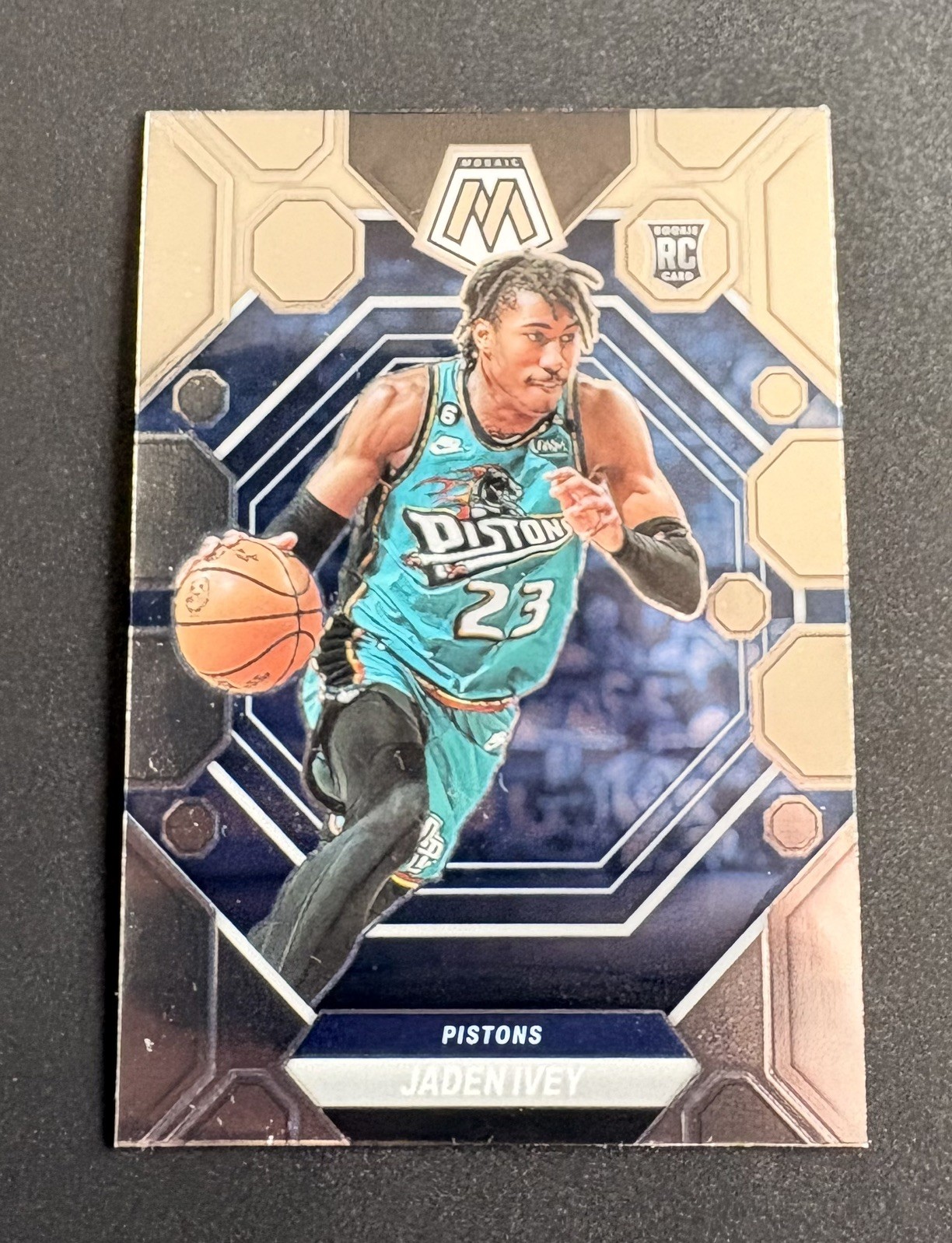 2022-23 Panini Mosaic - Jaden Ivey Silver Prizm RC #216