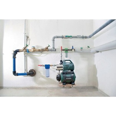 Hauswasserwerk HWW 6000/25 Inox 6000 l/h 55m 8m 1300W STA 24l METABO