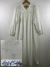 VTG Lanz of Salzburg Flannel Sheep Nightgown Size M Prairie Cottage Lace Trim