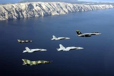 F-14, F-18 & MIG-21 FORMATION PHOTOGRAPH PHOTO PRINT