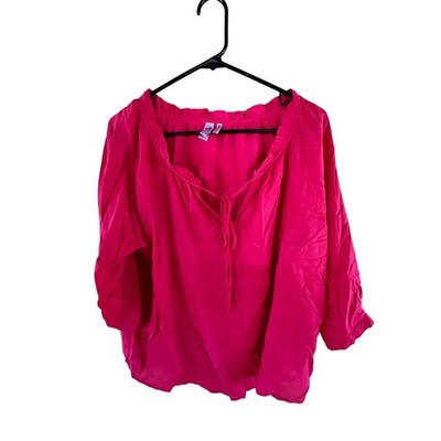 Francesca's Alya Hot Pink Blouse. 3/4 Sleeves. Ruffle Neck line. Women's Small