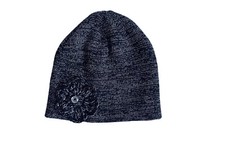 New Gorgeous Women  s one size Pull-On Beanie hat black/ silver metalic knit 