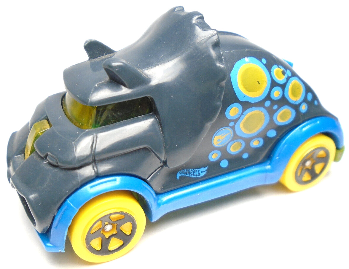 2020 HOT WHEELS DINO RIDERS TRICERA-TRUCK GRAY 2 1/2" DINOSAUR CAR W BLUE YELLOW