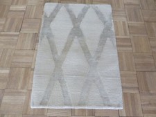 2 x 3 Hand Knotted Beige Modern Oriental Rug With Silk G15418