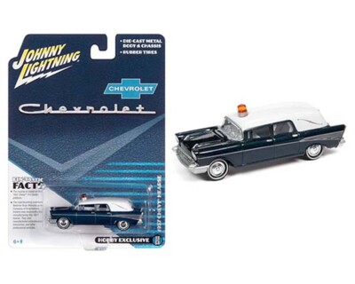 Johnny Lightning 1:64 1957 Chevrolet Hearse Ambulance Blue & White JLSP131-4G