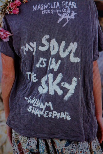 Magnolia Pearl "Spiritos" T Shirt Short Sleeve Ozzy OS NWT - Picture 2 of 6