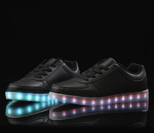sapato com led