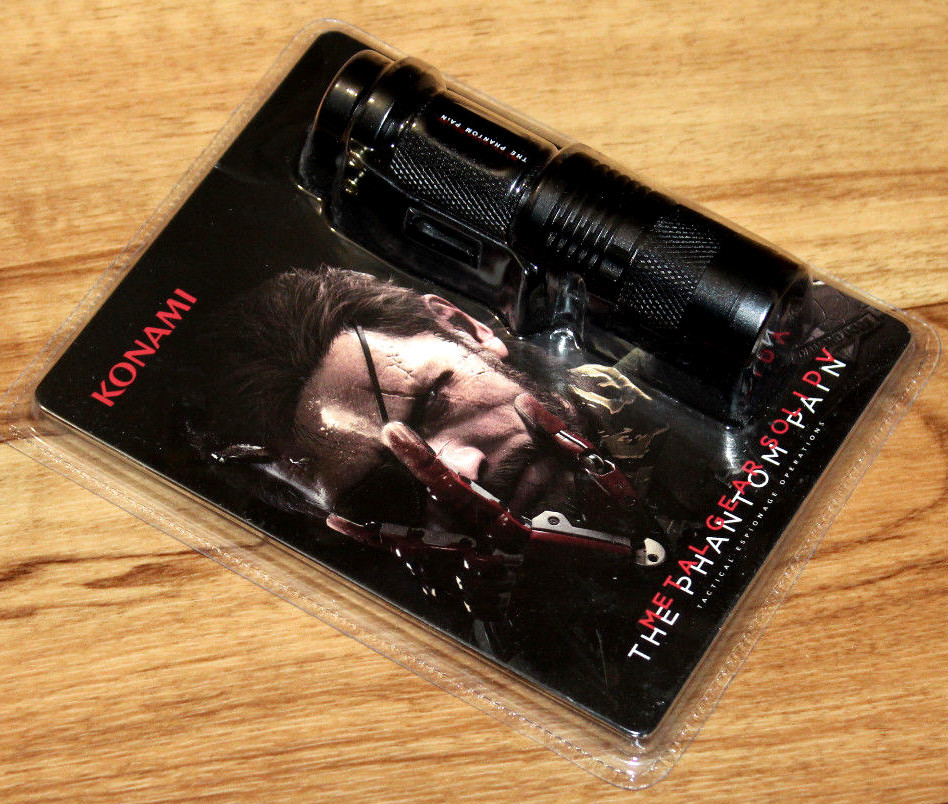 Lampe Torche LED – Metal Gear Solid V The Phantom Pain – Goodies Collection