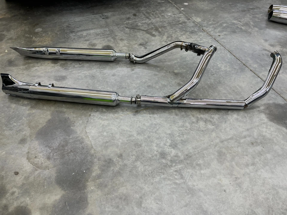 Harley-Davidson Road King Fish Tail 1994 FLHR sistema de escape completo OEM Foto 3 de 4