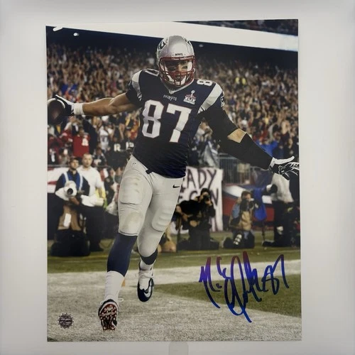 Rob Gronkowski Signed Autographed 8x10 Photo COA New England Patriots