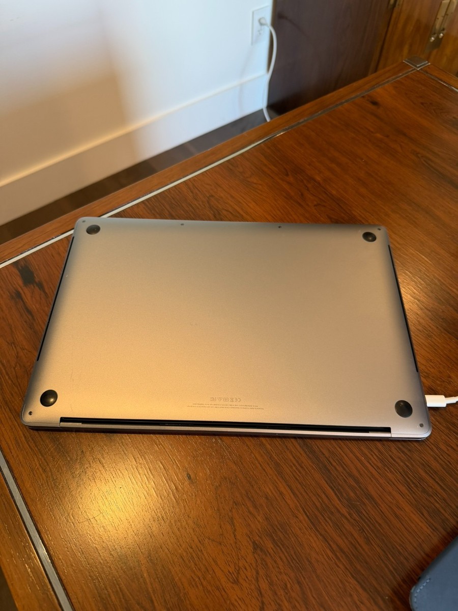 Apple MacBook Pro 15-inch 2018 i9 32GB RAM 2TB SSD Radeon 560X | eBay