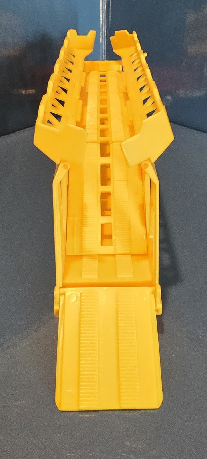 Picture 4 of 5