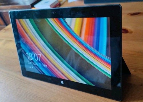 = Hairline Crack = Computadora portátil Microsoft Surface RT 1516 32 GB Wi-Fi 10,6" Windows 8 - Imagen 6 de 18