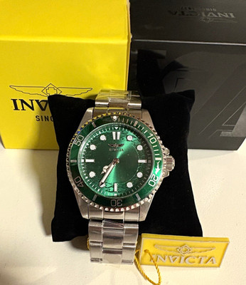 Invicta Pro Diver Automatic 43mm Green Dial 200m Date Box Papers