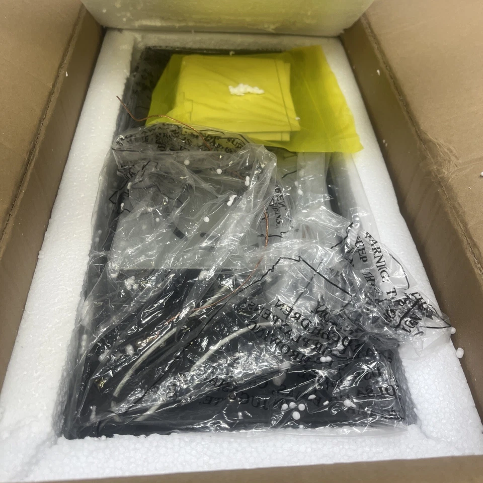 Maxim Lighting 56193BGBK Cascade LED 16 pulgadas Negro Exterior Montaje en Pared Foto 2 de 3