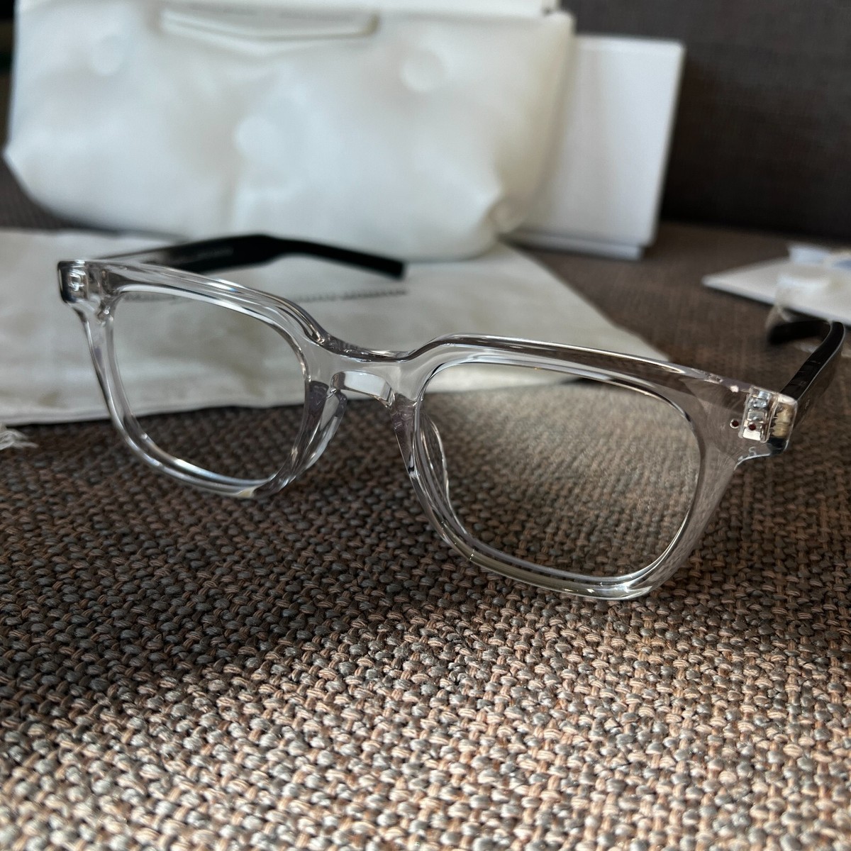 Gentle Monster x Maison Margiela MM117 Translucent Clear Gentle Monster x Maison Margiela MM117 Translucent Clear
