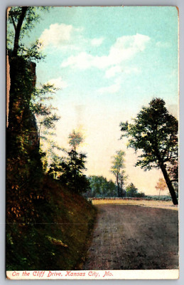 Postcard On the Cliff Drive George E. Kessler Park Kansas City Missouri  K-18