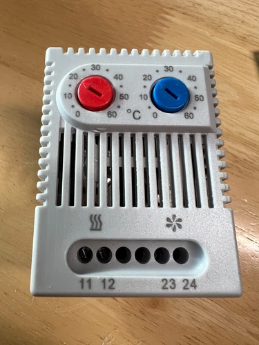 STEGO Thermostat 01172.0-00 / 01172000 (NEW IN BOX)