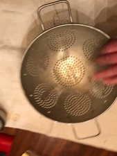 VINTAGE ALUMINUM COLANDAR