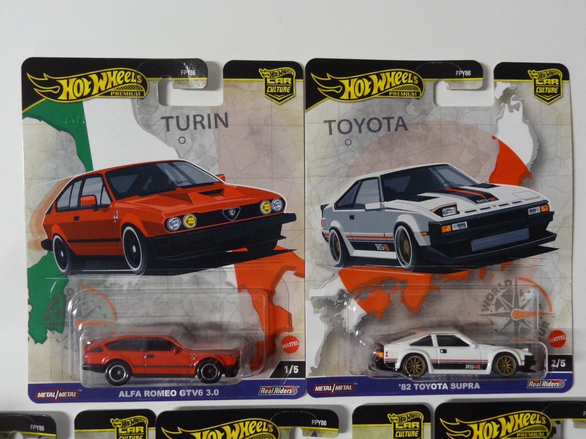 Hot Wheels Car Culture Premium – Coffret 2 Voitures 1/64, Pneus Real Riders, Châssis Métal/Métal, Assortiment Collectionneur