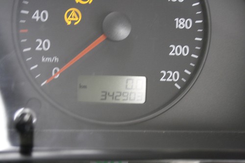 VW T5 Multivan TDI 2003-2009 Tacómetro Instrumento Kombi MFA 7H5920870J 342 - Imagen 5 de 7