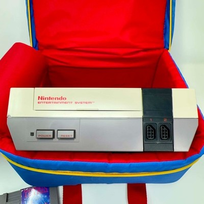 Nintendo NES-001 Console Official Carrying Case & Tetris Game UNTESTED NES