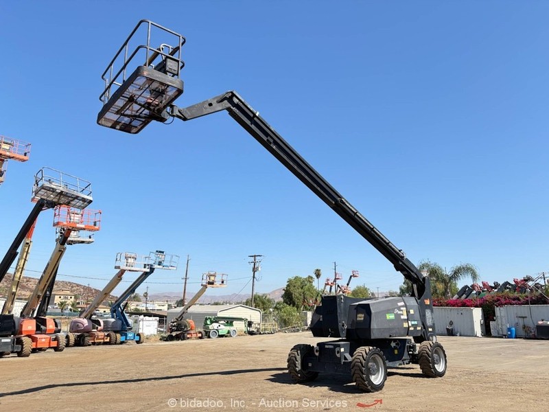 2017 JLG 800A 80' 4WD Diesel Articulating Boom Lift Man Aerial Platform bidadoo