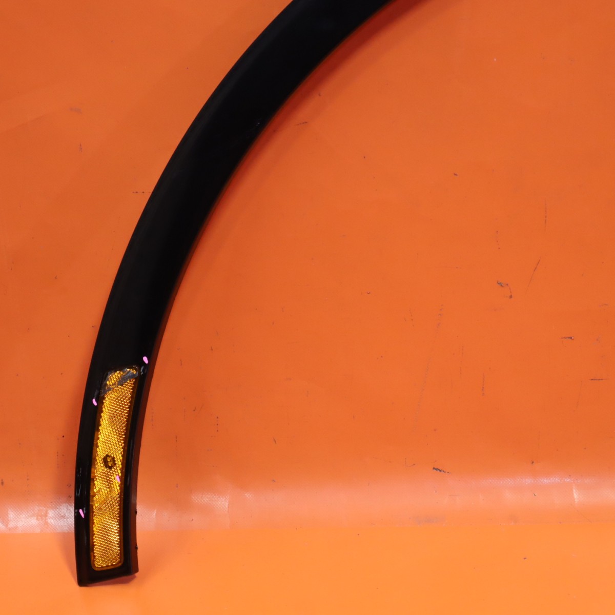 Bentley Bentayga 2016-2020 Front Left Fender P/N 36A853717S