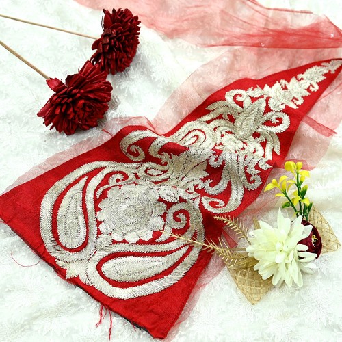 Vintage Red Net Hand-Embroidered Appliques – Set of 1, Zari Work Floral Patches - Picture 1 of 9