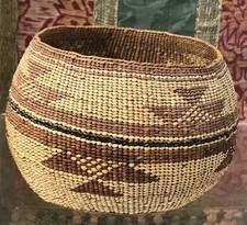 Vintage Antique Karuk Yurk Hupa Wintu Ceremonial Basket 3 1/2'' x 4''